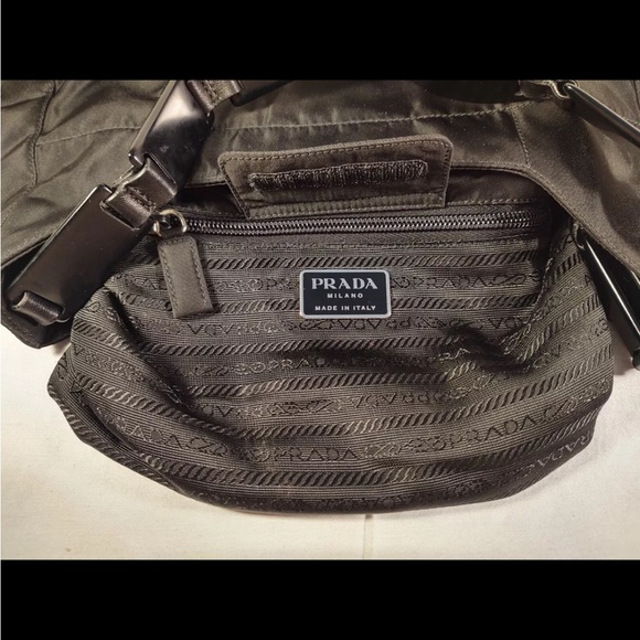 Prada Tessuto Nylon Shoulder Bag Vintage - Picture 15 of 16
